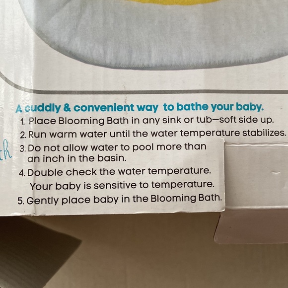 Blooming Baby Plush “Bath Lotus” Sink Bath Pad 0-6 months - Picture 12 of 16